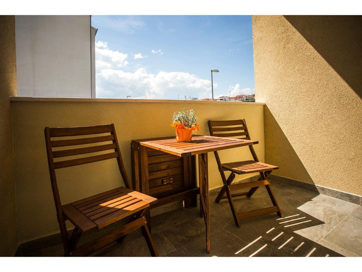 Olive Tree Apartments Сплит Екстериор снимка