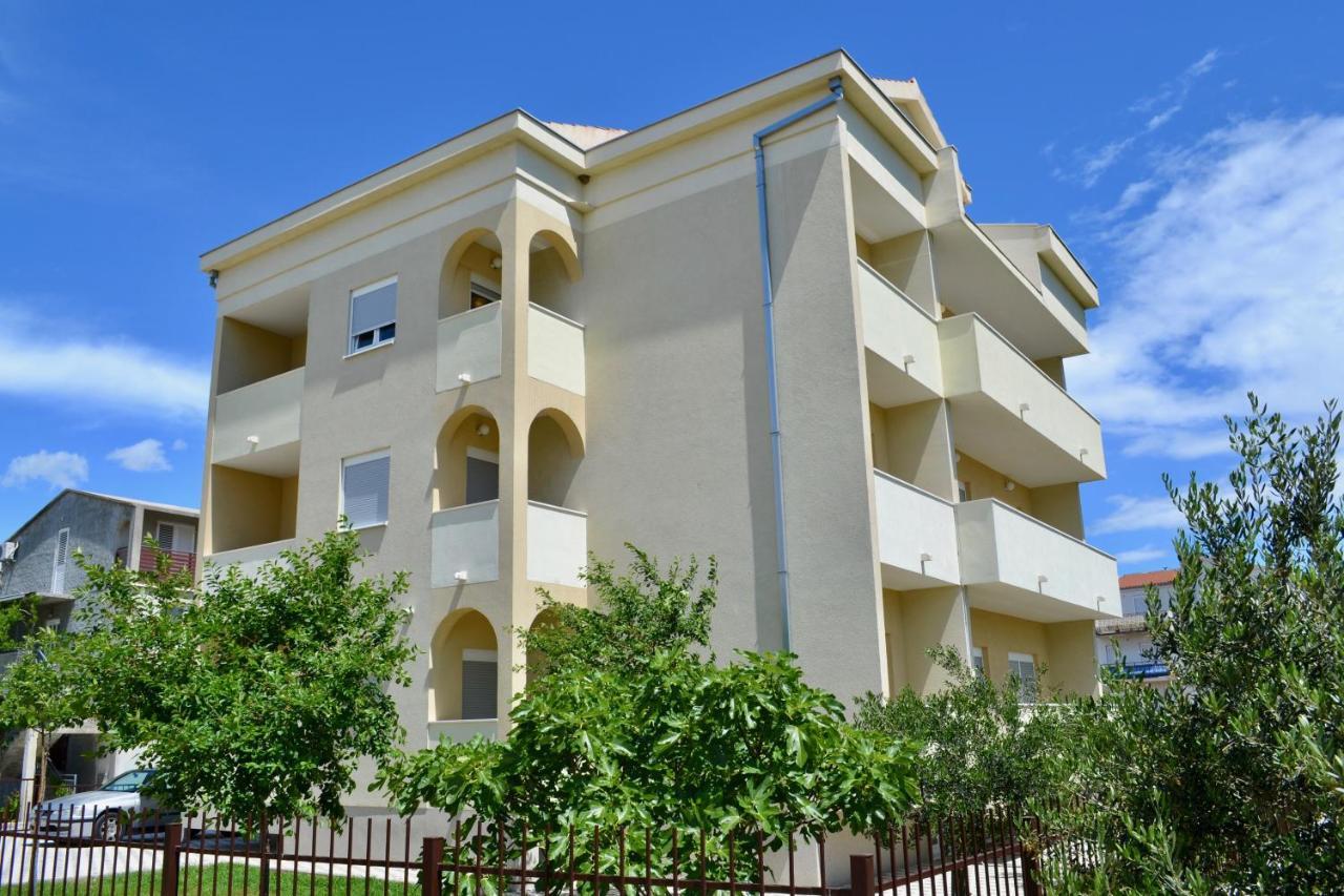 Olive Tree Apartments Сплит Екстериор снимка