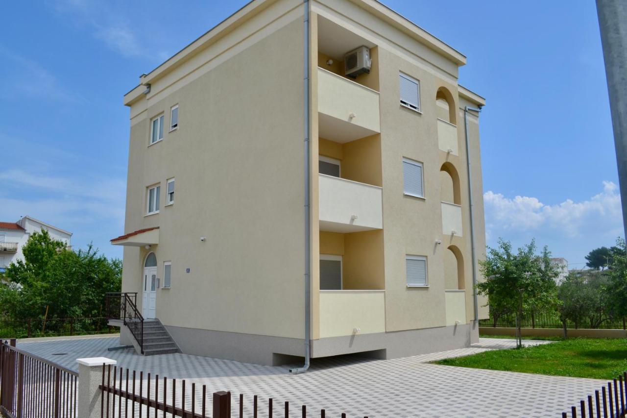 Olive Tree Apartments Сплит Екстериор снимка